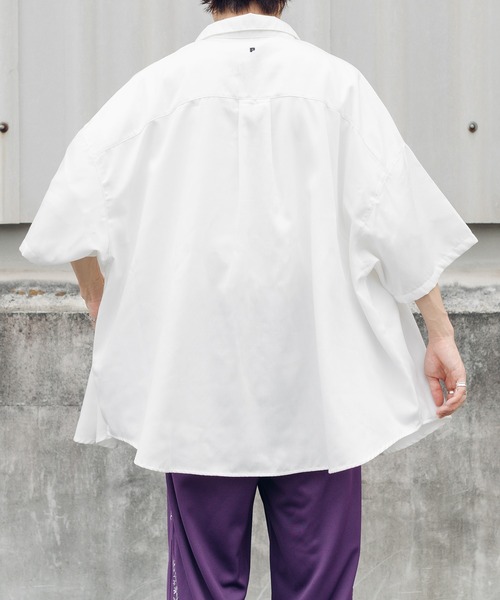 Perushu（ペルーシュ）の「Pロゴ刺繍オーバーシャツ（シャツ/ブラウス・メンズ・ホワイト/ブラック・MEDIUM/LARGE）」の12枚目の写真