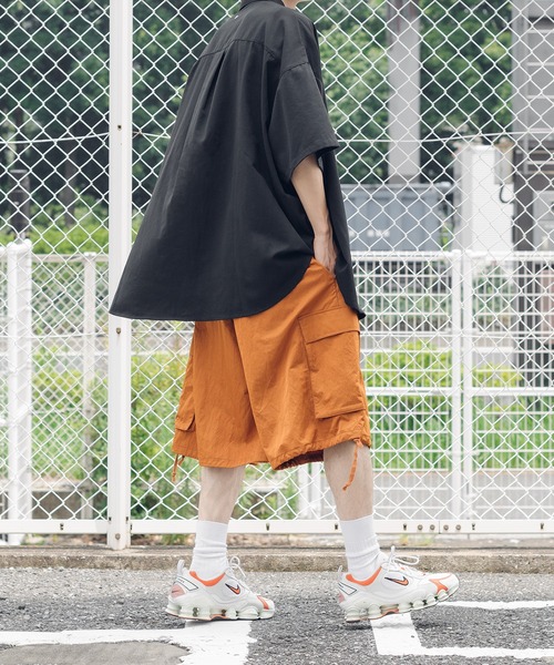 Perushu（ペルーシュ）の「Pロゴ刺繍オーバーシャツ（シャツ/ブラウス・メンズ・ホワイト/ブラック・MEDIUM/LARGE）」の21枚目の写真