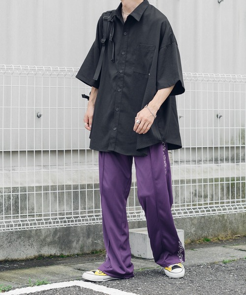 Perushu（ペルーシュ）の「Pロゴ刺繍オーバーシャツ（シャツ/ブラウス・メンズ・ホワイト/ブラック・MEDIUM/LARGE）」の19枚目の写真