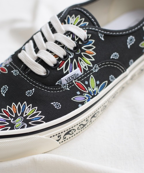 US企画 新品22cm VANS authentic スニーカー 海外正規品 楽天市場】usa企画 vans authentic（生産国中国）の通販