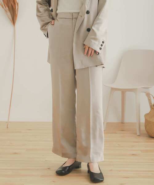 SENSE OF PLACE by URBAN RESEARCH（センスオブプレイスバイアーバンリサーチ）の「サテンリラックスパンツ（その他パンツ・レディース・ライトベージュ/マスタード/カーキ・MEDIUM/SMALL）」の5枚目の写真