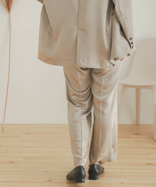 SENSE OF PLACE by URBAN RESEARCH（センスオブプレイスバイアーバンリサーチ）の「サテンリラックスパンツ（その他パンツ・レディース・ライトベージュ/マスタード/カーキ・MEDIUM/SMALL）」の7枚目の写真