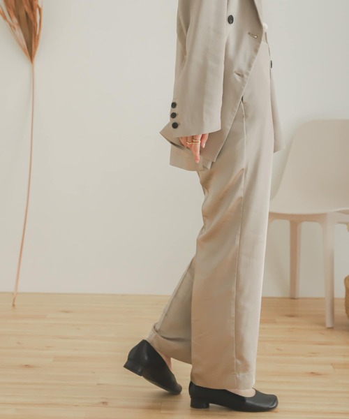 SENSE OF PLACE by URBAN RESEARCH（センスオブプレイスバイアーバンリサーチ）の「サテンリラックスパンツ（その他パンツ・レディース・ライトベージュ/マスタード/カーキ・MEDIUM/SMALL）」の8枚目の写真