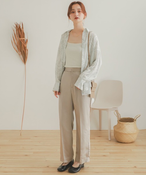 SENSE OF PLACE by URBAN RESEARCH（センスオブプレイスバイアーバンリサーチ）の「サテンリラックスパンツ（その他パンツ・レディース・ライトベージュ/マスタード/カーキ・MEDIUM/SMALL）」の14枚目の写真