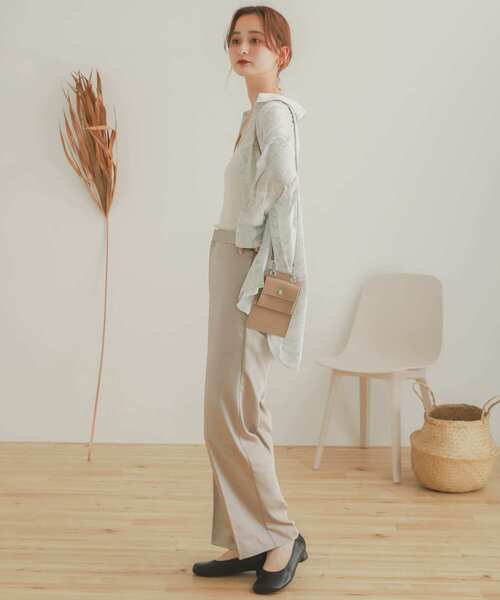 SENSE OF PLACE by URBAN RESEARCH（センスオブプレイスバイアーバンリサーチ）の「サテンリラックスパンツ（その他パンツ・レディース・ライトベージュ/マスタード/カーキ・MEDIUM/SMALL）」の15枚目の写真