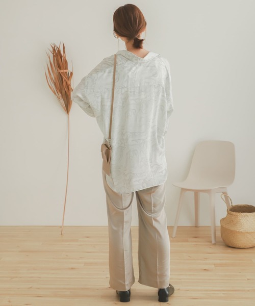 SENSE OF PLACE by URBAN RESEARCH（センスオブプレイスバイアーバンリサーチ）の「サテンリラックスパンツ（その他パンツ・レディース・ライトベージュ/マスタード/カーキ・MEDIUM/SMALL）」の16枚目の写真