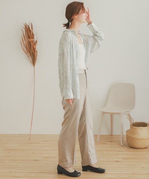 SENSE OF PLACE by URBAN RESEARCH（センスオブプレイスバイアーバンリサーチ）の「サテンリラックスパンツ（その他パンツ・レディース・ライトベージュ/マスタード/カーキ・MEDIUM/SMALL）」の17枚目の写真