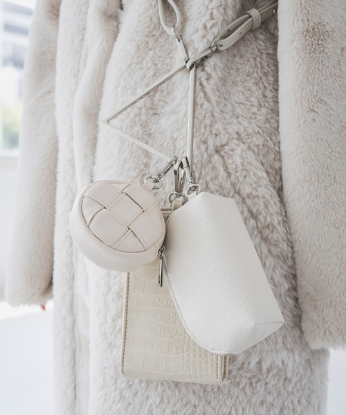 EVOL(イーボル)の「EVOL ×Yukko コラボマルチショルダーバッグ AR30452(ショルダーバッグ・レディース・ブラック/アイボリー・FREE)」の19枚目の写真