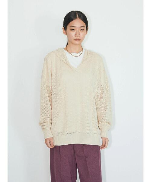 GARAGE OF GOOD CLOTHING（ガレージオブグッドクロージング）の「パッチワーク風アノラックプルオーバー＊（ニット/セーター・レディース・ブラック/アイボリー・FREE）」の3枚目の写真