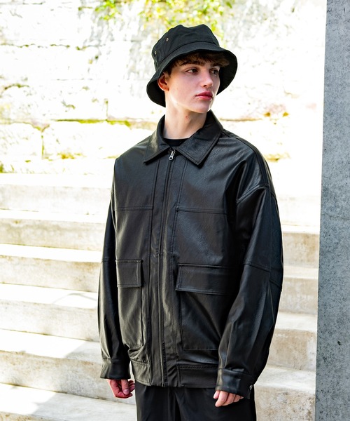 ８(eight)（エイト）の「ＰＵ Ａ－２ジャケット（ミリタリージャケット・メンズ・ブラック・LARGE/MEDIUM）」の6枚目の写真