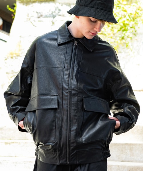 ８(eight)（エイト）の「ＰＵ Ａ－２ジャケット（ミリタリージャケット・メンズ・ブラック・LARGE/MEDIUM）」の2枚目の写真