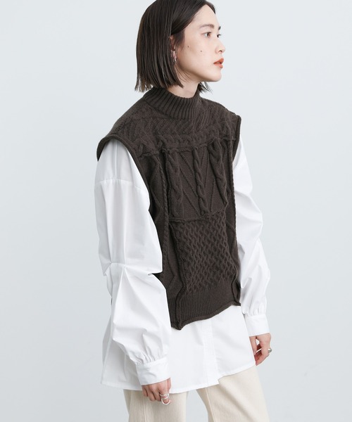 select MOCA(セレクトモカ)の「2021 AW プチハイネックケーブルショートベスト(ベスト・レディース・ブラック/ダークブラウン/アイボリー・FREE)」の3枚目の写真