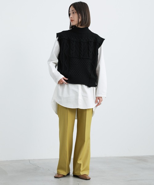 select MOCA(セレクトモカ)の「2021 AW プチハイネックケーブルショートベスト(ベスト・レディース・ブラック/ダークブラウン/アイボリー・FREE)」の6枚目の写真