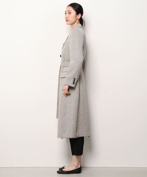ROBES&CONFECTIONS（ローブスコンフェクションズ）の「Robes & Confections/ローブス&コンフェクションズ/ 持論ファーストラムウールヘリンボーンコート（チェスターコート・レディース・アイボリー・3/1）」の2枚目の写真