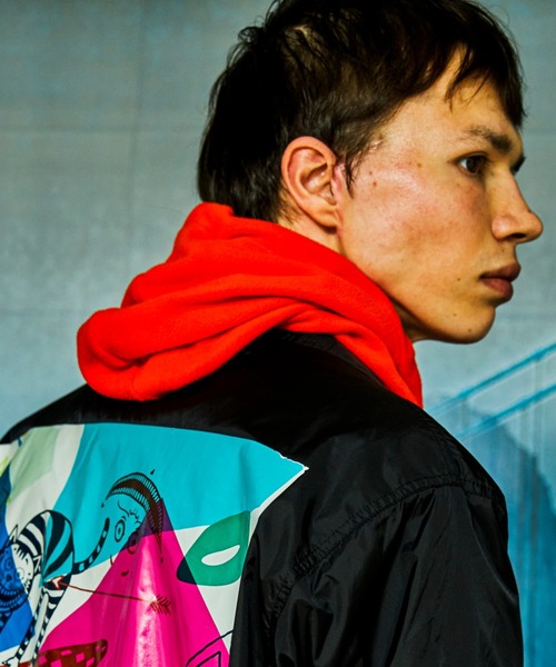 AlexanderLeeChang（アレキサンダーリーチャン）の「AlexanderLeeChang/アレキサンダーリーチャン YOSHI47 HOOD WARMER ヨシ47フードウォーマー　AC052136（ネックウォーマー/スヌード・メンズ・チャコールグレー/ブラック/オレンジ・FREE）」の16枚目の写真