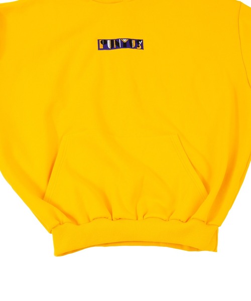 PUNYUS（プニュズ）の「ロゴ刺繍パーカー（パーカー・レディース・グレー/イエロー/パープル・3/4）」の11枚目の写真