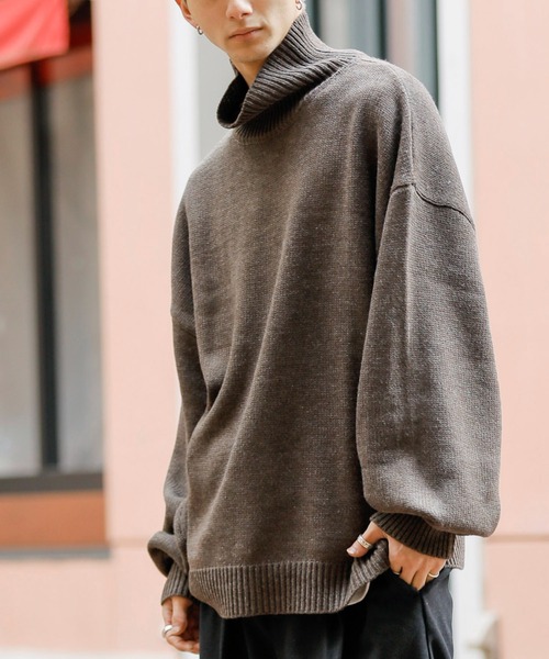 ハイバルキー／オーバーサイズワイドモックネックバルーン袖セーター