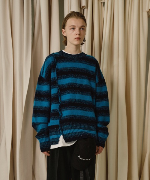 IEY(アイイーワイ)の「【IEY】【2021AW】CRACK OVER KNIT IYKNBD002(ニット/セーター・メンズ・オレンジ/ブルー・M/L)」の2枚目の写真
