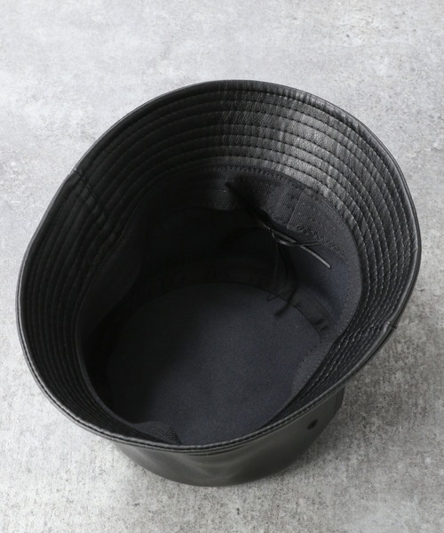 RAGEBLUE（レイジブルー）の「レザータッチバケットハット/266058（ハット・メンズ・ブラック/ダークグレー/ダークブラウン・FREE）」の7枚目の写真