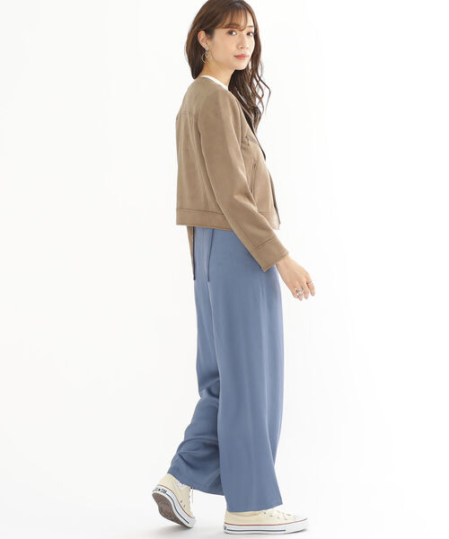 BEAMS HEART（ビームスハート）の「BEAMS HEART / フェイクスエード ノーカラーブルゾン（ライダースジャケット・レディース・ベージュ/ブラウン・SMALL/MEDIUM）」の12枚目の写真