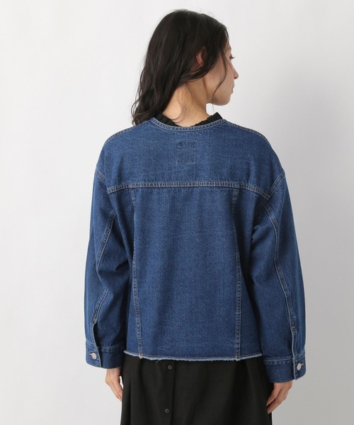 LEPSIM（レプシィム）の「ノーカラーリョウポケットジャケット　256058（デニムジャケット・レディース・ネイビー/オフホワイト/ブルー・FREE）」の10枚目の写真