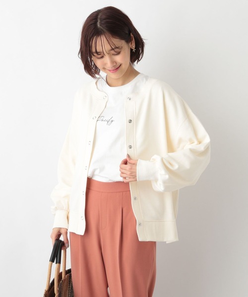 GLOBAL WORK（グローバルワーク）の「キレイ見えさらさら2WAYカーディガン/262890（カーディガン/ボレロ・レディース・オフホワイト/ブラック/レッド・FREE）」の15枚目の写真