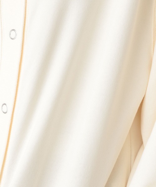 GLOBAL WORK（グローバルワーク）の「キレイ見えさらさら2WAYカーディガン/262890（カーディガン/ボレロ・レディース・オフホワイト/ブラック/レッド・FREE）」の19枚目の写真