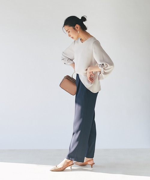 RIVE DROITE（リヴドロワ）の「ストレッチセミワイドパンツ（その他パンツ・レディース・ベージュ/ブルー/ネイビー・36/38）」の21枚目の写真