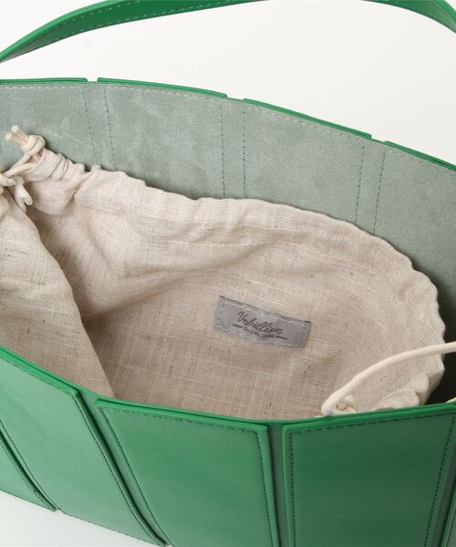 cache cache(カシュ カシュ)の「カシュカシュ cachecache / 折りたたみポータブルトートバッグ(トートバッグ・レディース・ブラック/パープル/ゴールド/グリーン/アイボリー/キャメル・FREE)」の16枚目の写真