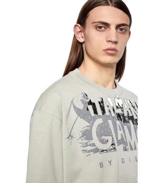 DIESEL（ディーゼル）の「メンズ Tシャツ パフプリント リラックスフィット（Tシャツ/カットソー・メンズ・ホワイト/ブラック/グレー/レッド・SMALL/MEDIUM/LARGE/X-LARGE/XX-LARGE/X-SMALL/XXX-LARGE）」の10枚目の写真