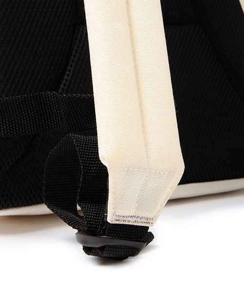 Manhattan Portage(マンハッタンポーテージ)の「●Manhattan Portage×BEAMS BOY / 別注“1209” LIBERTY 15SS(バックパック/リュック・レディース・ブラック/ネイビー・ONE SIZE)」の17枚目の写真