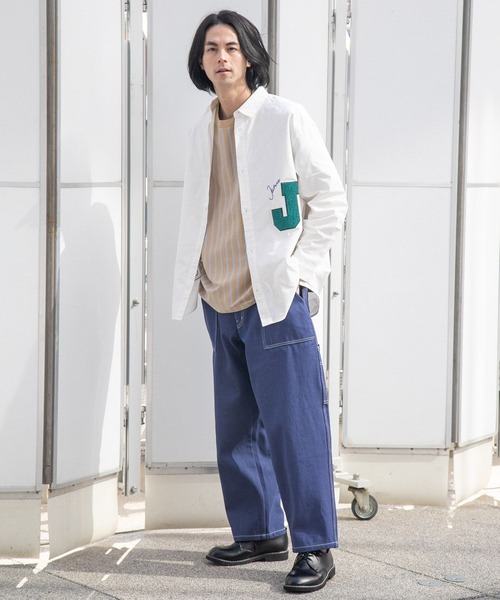 niko and...（ニコアンド）の「カレッジワッペンシャツ（シャツ/ブラウス・メンズ・ライトブルー/ネイビー/オフホワイト・MEDIUM/LARGE）」の4枚目の写真