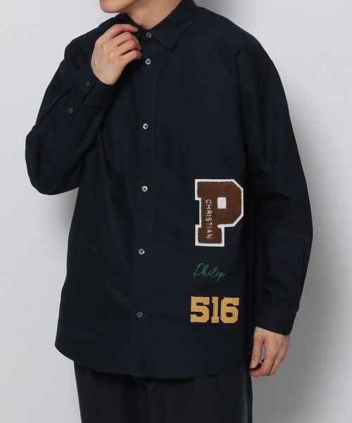 niko and...（ニコアンド）の「カレッジワッペンシャツ（シャツ/ブラウス・メンズ・ライトブルー/ネイビー/オフホワイト・MEDIUM/LARGE）」の9枚目の写真