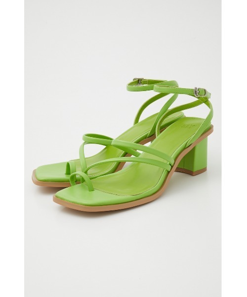 SLY（スライ）の「THIN STRAP THONG SANDAL ストラップ トングサンダル（サンダル・レディース・ブラック/ライトグリーン/アイボリー・SMALL/MEDIUM/LARGE）」の15枚目の写真