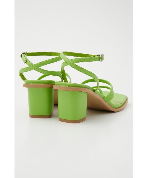 SLY（スライ）の「THIN STRAP THONG SANDAL ストラップ トングサンダル（サンダル・レディース・ブラック/ライトグリーン/アイボリー・SMALL/MEDIUM/LARGE）」の22枚目の写真