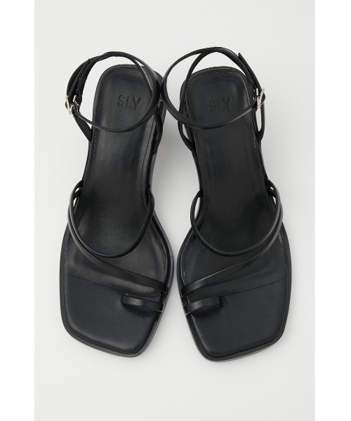 SLY（スライ）の「THIN STRAP THONG SANDAL ストラップ トングサンダル（サンダル・レディース・ブラック/ライトグリーン/アイボリー・SMALL/MEDIUM/LARGE）」の14枚目の写真