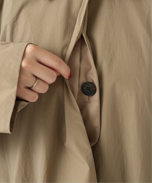 RAY CASSIN（レイカズン）の「ナイロンロングコート（ステンカラーコート・レディース・ベージュ/オフホワイト・FREE）」の18枚目の写真