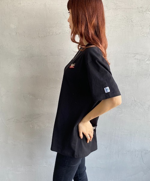 The Endless Summer（エンドレスサマー）の「[THE ENDLESS SUMMER/エンドレスサマー] 別注 べトジャン風 バック刺繍Tシャツ（Tシャツ/カットソー・レディース・ホワイト/ブラック・S/M/L/XL）」の6枚目の写真