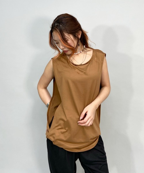 EGOIST(エゴイスト)の「EGOIST/エゴイスト 水陸両用ルーズシルエットフィットネスタンクトップ/無地ブラトップ付き/2点セット 24828(タンクトップ・レディース・ブラック/パープル/ブラウン・11号/9号)」の11枚目の写真