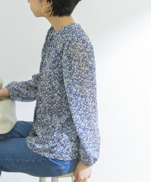 URBAN RESEARCH（アーバンリサーチ）の「フラワープリントブラウス（シャツ/ブラウス・レディース・ブラック/ブルー・FREE）」の7枚目の写真