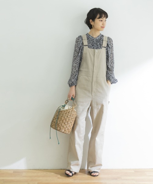 URBAN RESEARCH（アーバンリサーチ）の「フラワープリントブラウス（シャツ/ブラウス・レディース・ブラック/ブルー・FREE）」の19枚目の写真