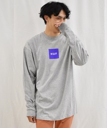 <HUF/ハフ>スクエアロゴ長袖Tシャツ