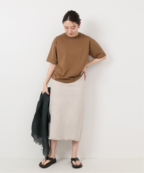 IENA(イエナ)の「【TRADITIONAL WEATHERWEAR】 BASIC Tシャツ(Tシャツ/カットソー・レディース・ネイビー/ホワイト/ブラウン/ブラック・FREE)」の11枚目の写真