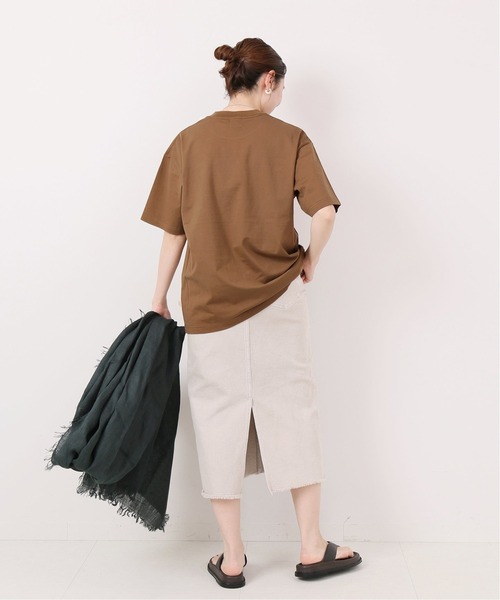 IENA(イエナ)の「【TRADITIONAL WEATHERWEAR】 BASIC Tシャツ(Tシャツ/カットソー・レディース・ネイビー/ホワイト/ブラウン/ブラック・FREE)」の19枚目の写真