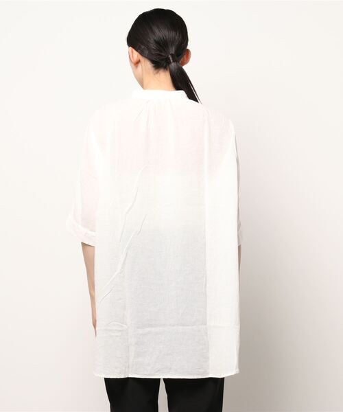 Samansa Mos2（サマンサ モスモス）の「製品染めギャザーチュニックブラウス（シャツ/ブラウス・レディース・ブラック/ベージュ/オフホワイト/ミント・ﾌﾘ-）」の6枚目の写真