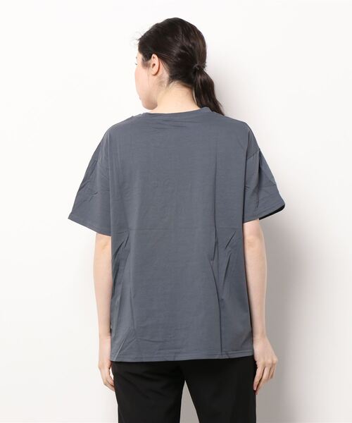 KOBE LETTUCE(コウベレタス)の「エンボスロゴTシャツ(Tシャツ/カットソー・レディース・オフホワイト/ライトグリーン/ピンク/ブラック系・FREE)」の6枚目の写真