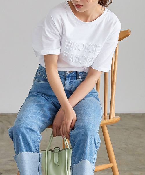 KOBE LETTUCE(コウベレタス)の「エンボスロゴTシャツ(Tシャツ/カットソー・レディース・オフホワイト/ライトグリーン/ピンク/ブラック系・FREE)」の3枚目の写真