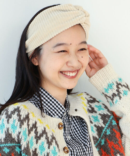 BEAMS BOY(ビームスボーイ)の「BEAMS BOY / コード ワイド ヘアバンド(ヘアバンド・レディース・ホワイト系その他7/ライトブラウン/ネイビー・ONE SIZE)」の2枚目の写真