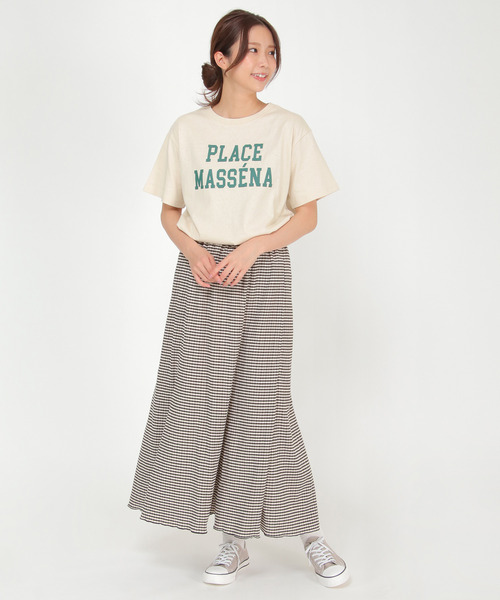 LBC(エルビーシー)の「ロゴプリントT(Tシャツ/カットソー・レディース・ホワイト/チャコールグレー/ベージュ・M/L)」の10枚目の写真