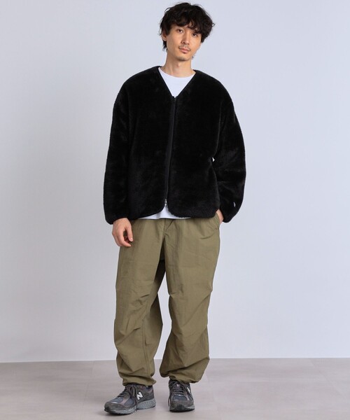 Champion（チャンピオン）の「【SHIPS any別注】Champion: ユニセックス オーバーサイズ シェルパフリース ボア ノーカラー ジップ ジャケット 22FW◇（ブルゾン・メンズ・ネイビー/ベージュ/ブラック・SMALL/MEDIUM/LARGE）」の13枚目の写真